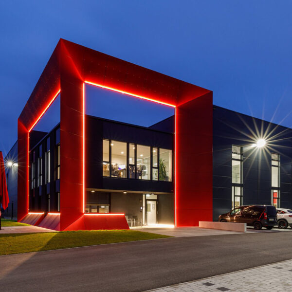 PENEDER Industrie- und Gewerbebau